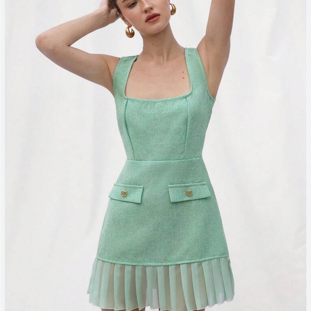 Aveloria Rosie French retro elegant mint mini dress. - Picture 3 of 4